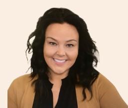 Headshot of Amy Plaster, LCSW